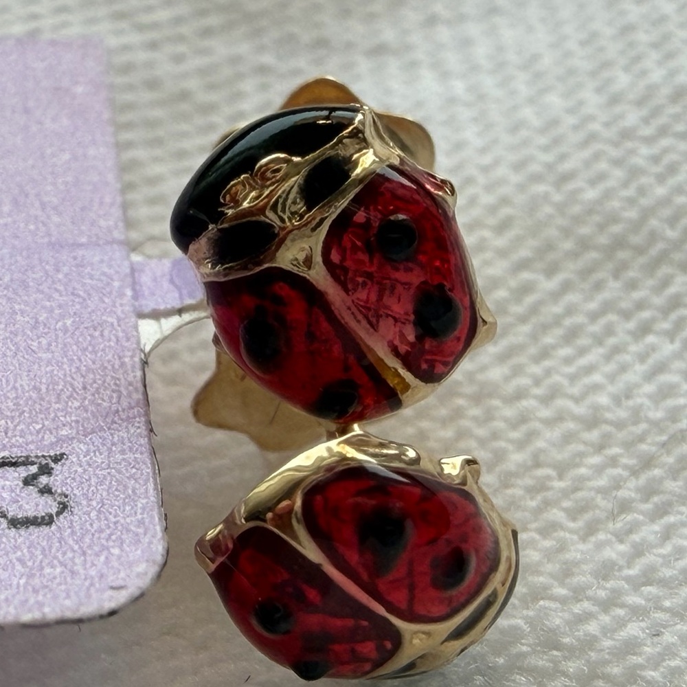 🐞(HBC) Fine Gold Jewelry - Lady Bug Earrings - Brand New, Never Worn ✨